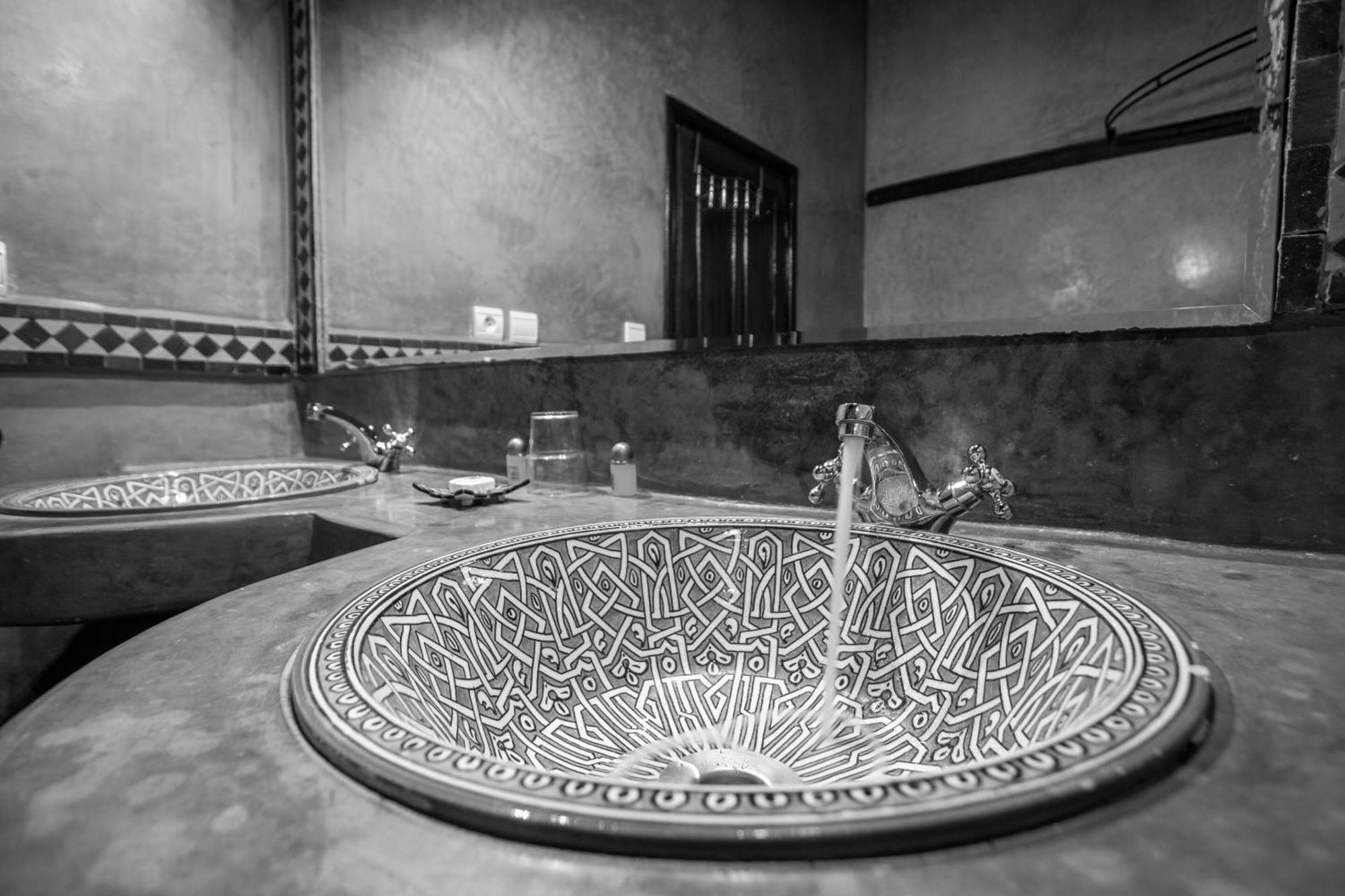 Riad Zitouna Fes Luaran gambar